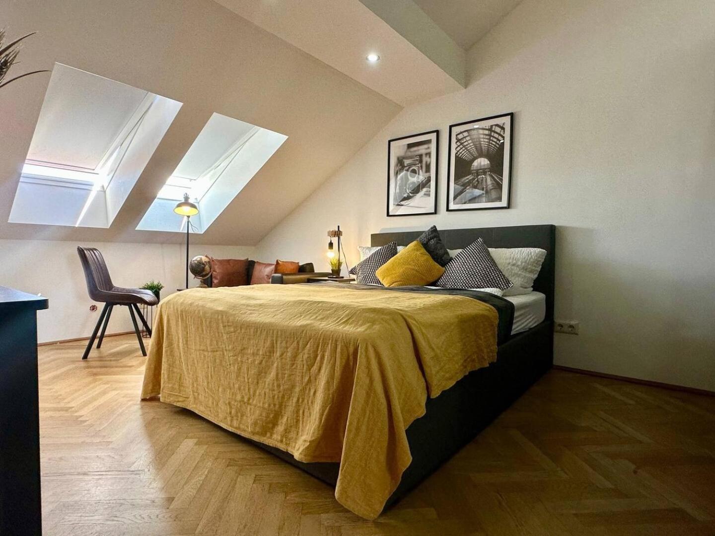 Designer Apartments, 2 Min To U1 Reumannplatz Viena Exterior foto